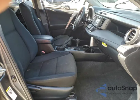 2016 Toyota Rav4 Le z USA, uszkodzony, nr VIN JTMZFREV6GD091308